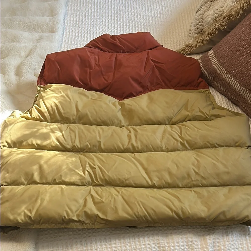 Stylish Two-Tone Vest - Picture 3 of 3